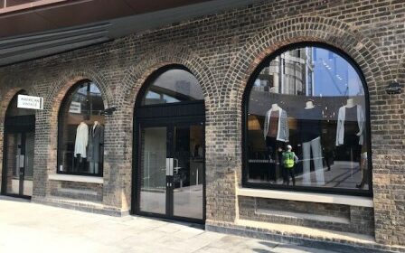 American Vintage Frontage