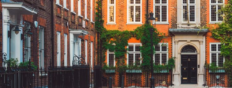 Typical street scene in the central London district